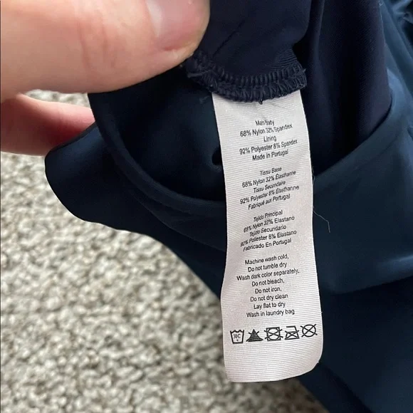 ALO Yoga Deep Blue Laser Cut Active Top - Picture 4 of 6